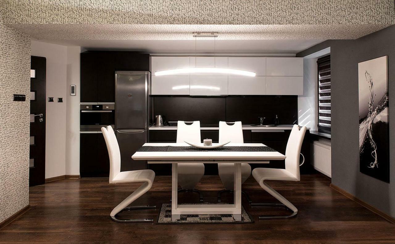 Apartament Alan Apartment Клодзко Екстериор снимка